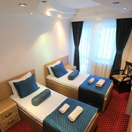 Hotel Pejton بريشتاين المظهر الخارجي الصورة